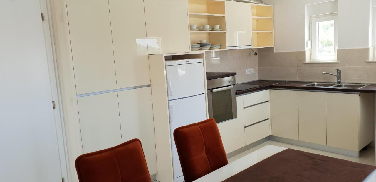 Apartments By The Sea Bilo, Primosten - 14601 Exterior foto